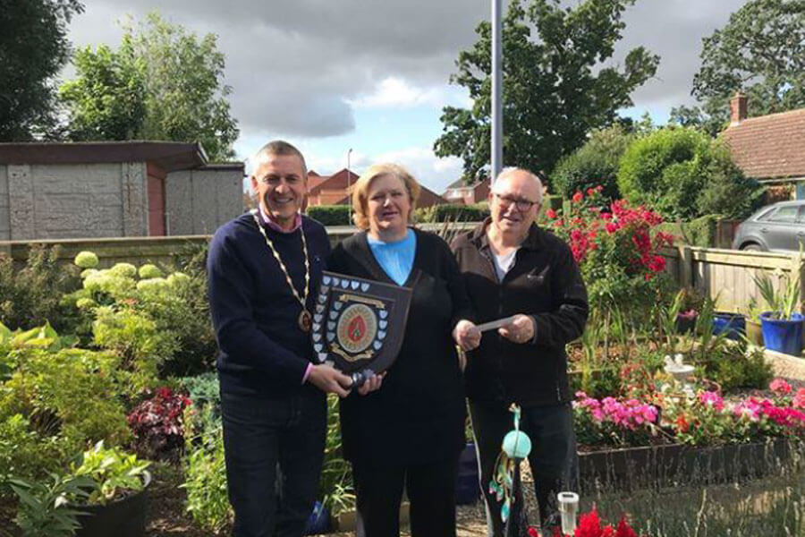 Easingwold-Town-Council-Best-Garden-Winner-Award