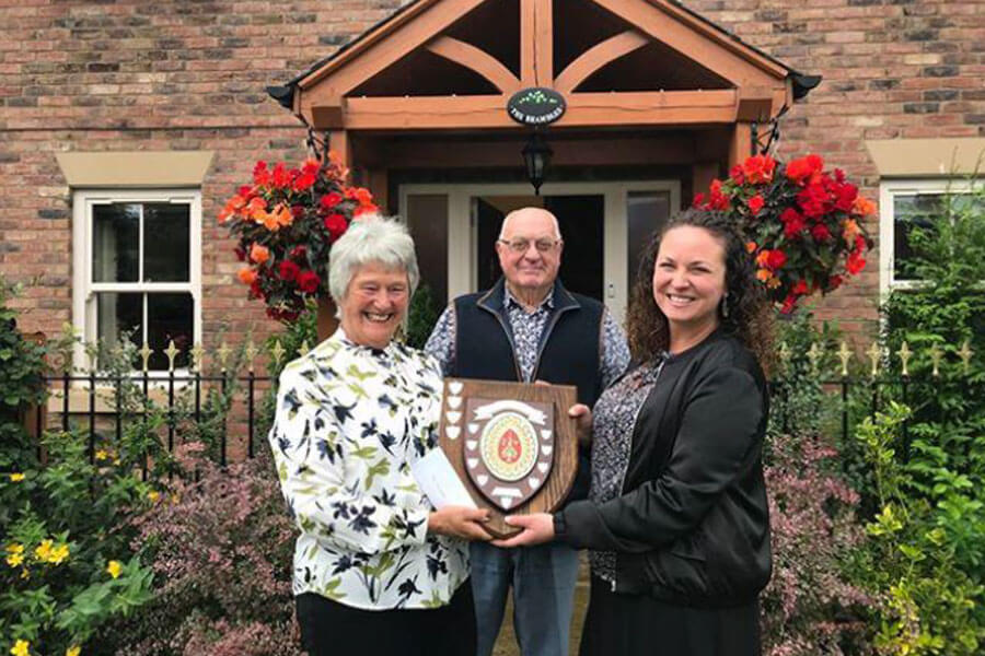 Easingwold-Town-Council-Best-Hanging-Basket-Winner-Award